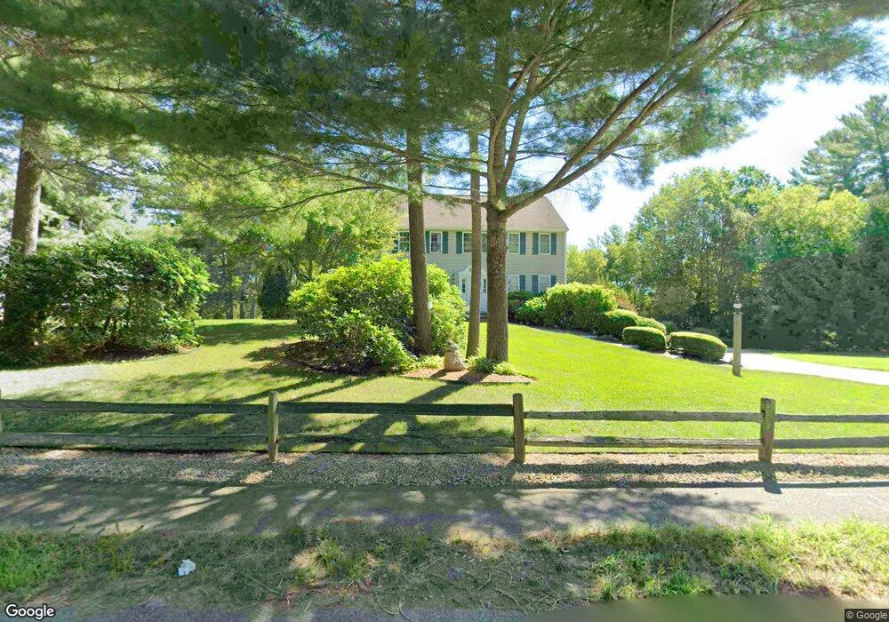 201 Edgewater Dr, Pembroke, MA 02359 - photo 1