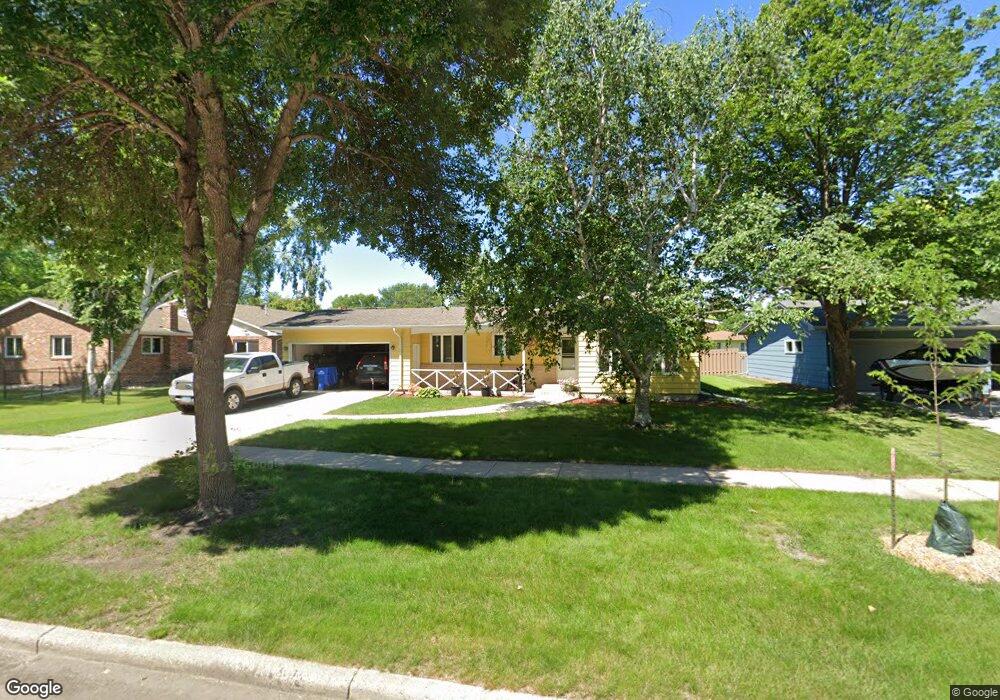 2606 Evergreen Rd N, Fargo, ND 58102 - photo 1