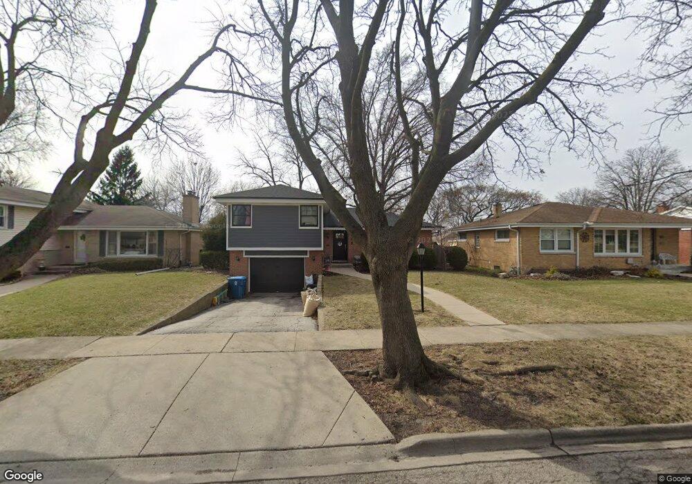 898 S Parkside Ave, Elmhurst, IL 60126 - photo 1