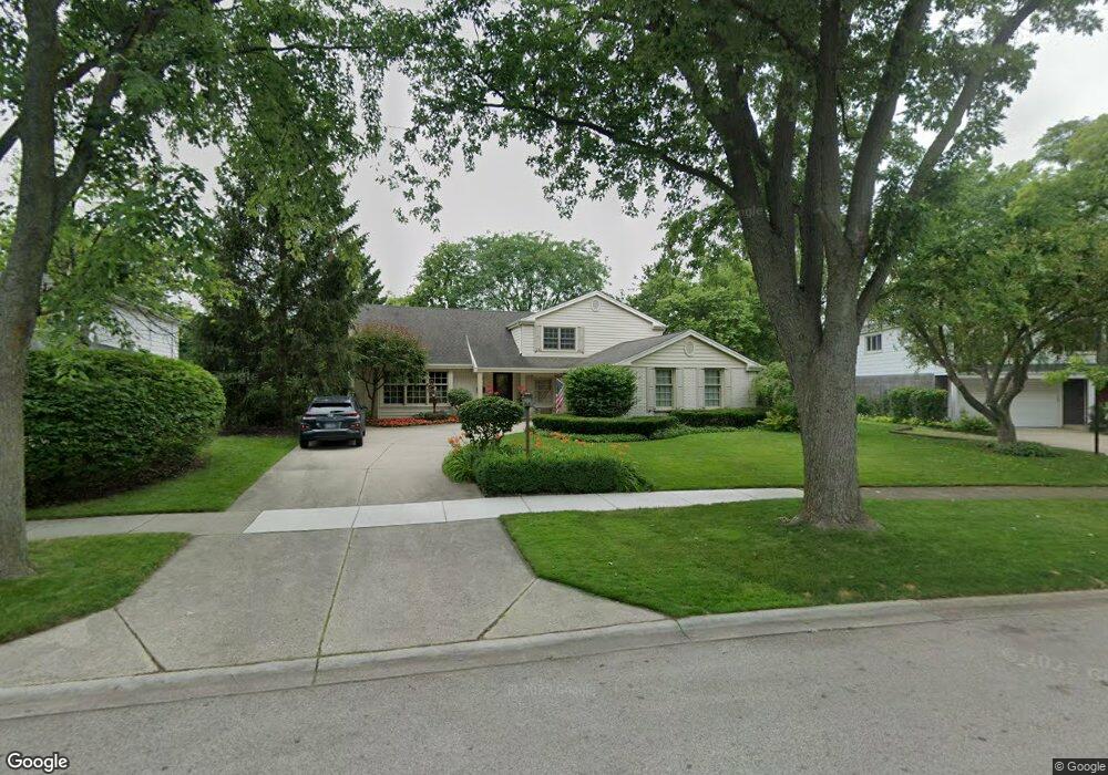 2432 Rebecca Ln, Glenview, IL 60026 - photo 1