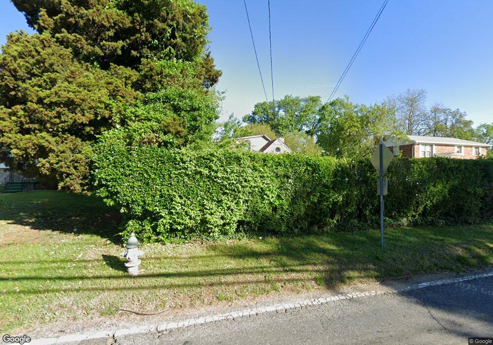 5731 Fisher Rd, Temple Hills, MD 20748 - photo 1