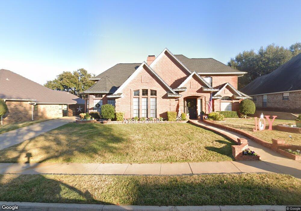 3208 Creighton Ln, Bedford, TX 76021 - photo 1