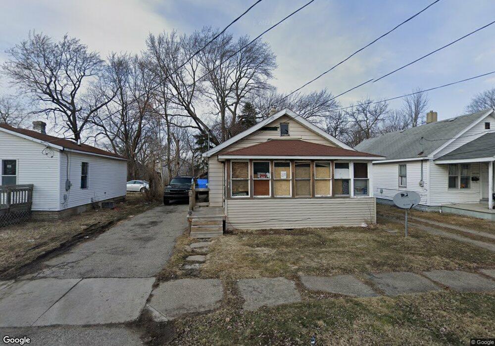 1519 Wayne St, Flint, MI 48503 - photo 1