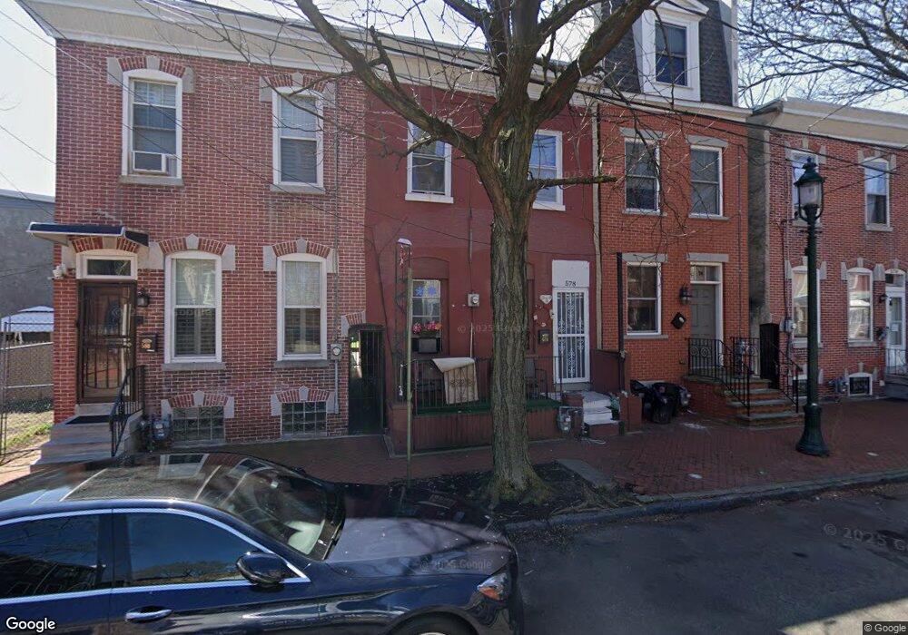 578 Berkley St, Camden, NJ 08103 - photo 1