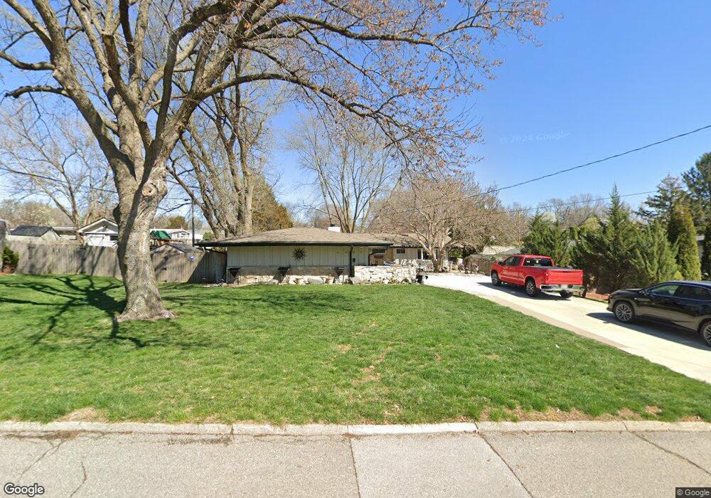 4605 SW 15th St, Des Moines, IA 50315 - photo 1