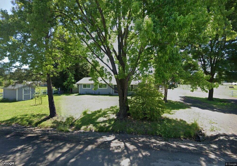 2912 Lotus Ln, Central Point, OR 97502 - photo 1