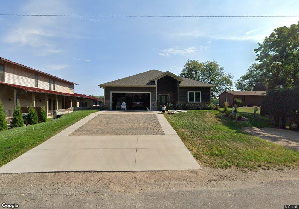 814 Shore Acres Rd, La Crescent, MN 55947 - photo 1