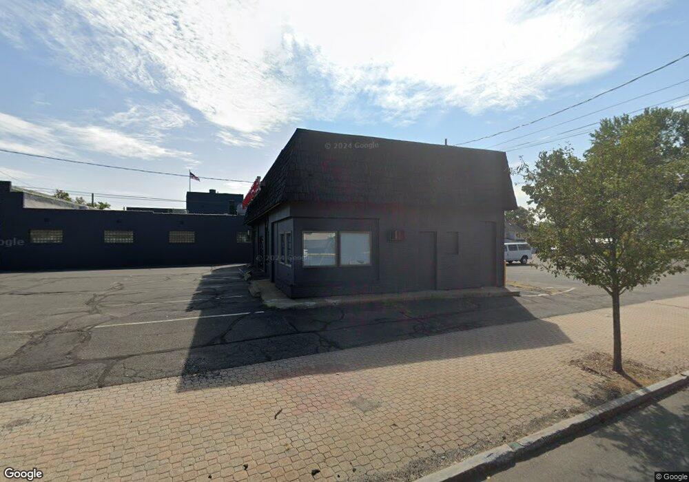 1115 New Britain Ave, West Hartford, CT 06110 - photo 1