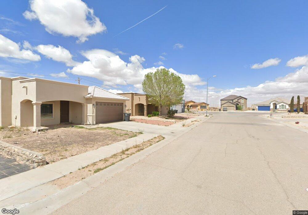 817 Desert Sky Dr, Horizon City, TX 79928 - photo 1