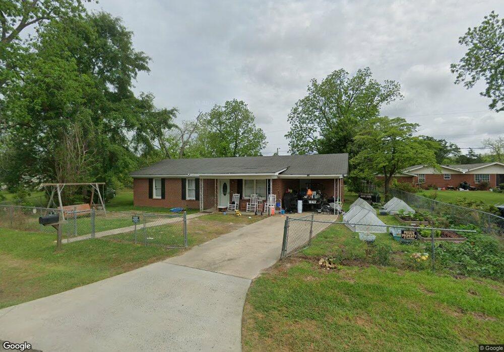 113 Griffin Ct, Fitzgerald, GA 31750 - photo 1