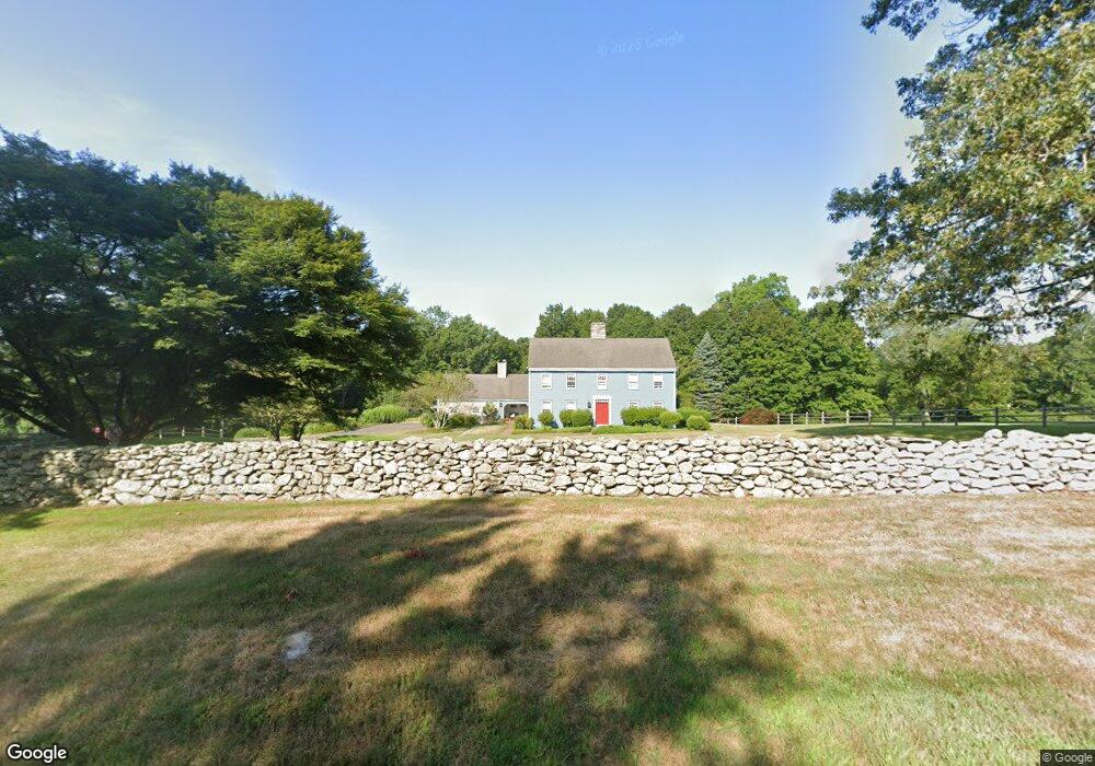 2101 Redding Rd, Fairfield, CT 06824 - photo 1