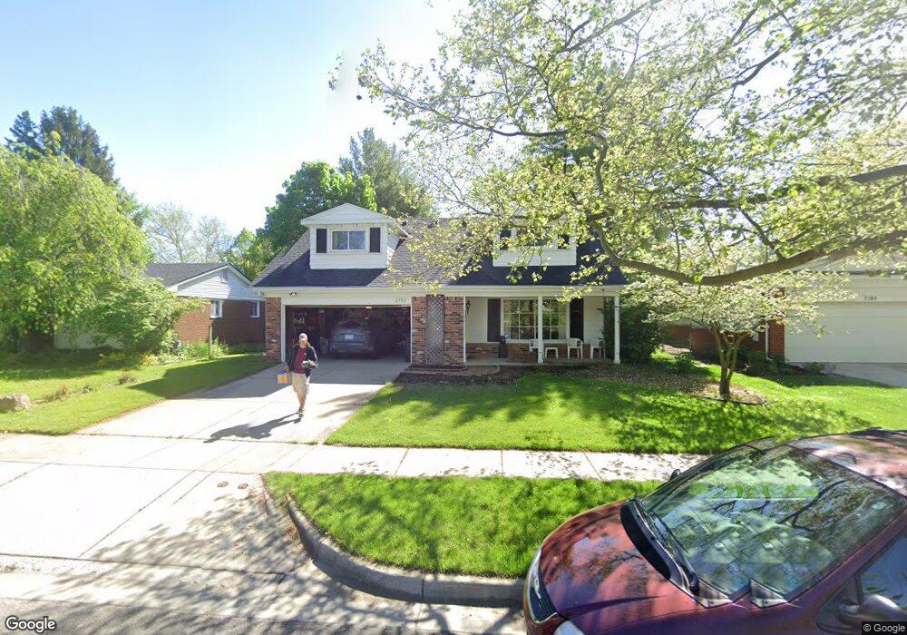 2152 Georgetown Blvd, Ann Arbor, MI 48105 - photo 1