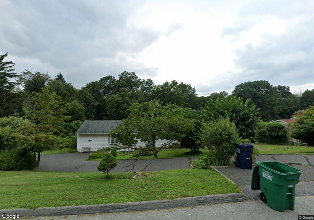 52 Lakeview Rd, Carmel, NY 10512 - photo 1