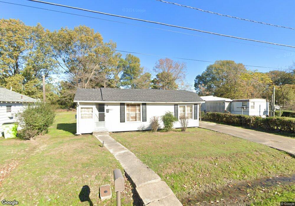 1123 E 1st St, Stuttgart, AR 72160 - photo 1