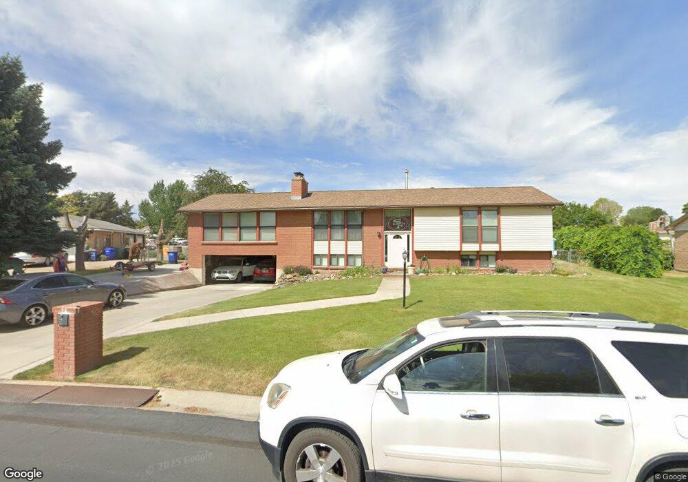 9284 S Jana Lee Dr, West Jordan, UT 84088 - photo 1