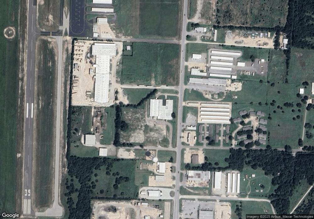 2525 N Center St, Bonham, TX 75418 - photo 1