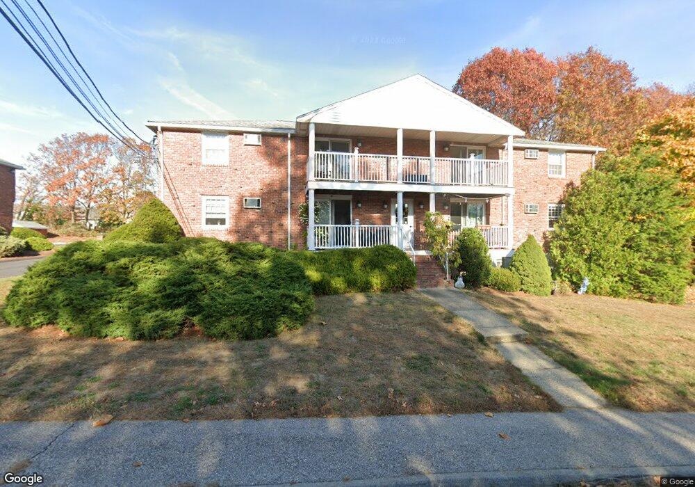 10D Zabriskie Dr unit 10D, Newburyport, MA 01950 - photo 1