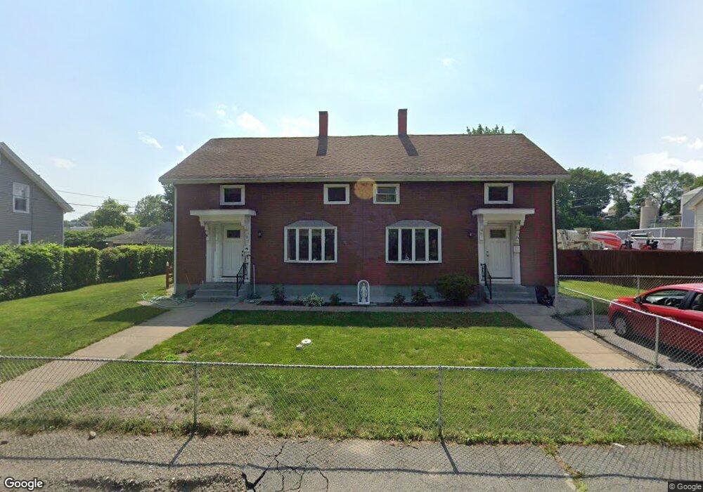 13 Lockbridge St, Pawtucket, RI 02860 - photo 1