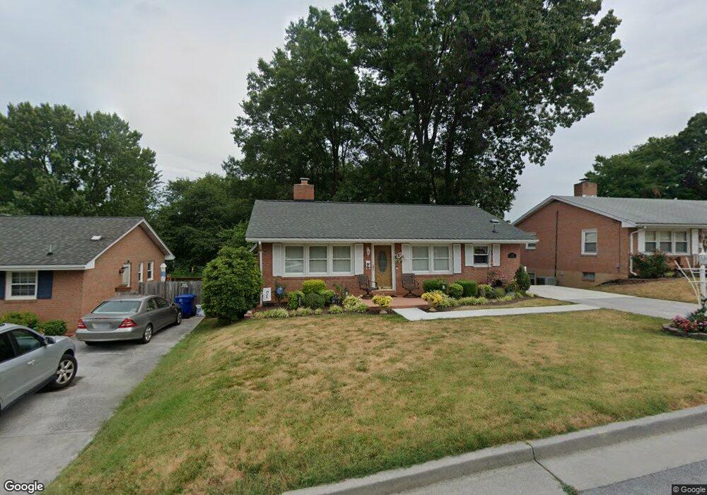 363 W 11th St, Front Royal, VA 22630 - photo 1