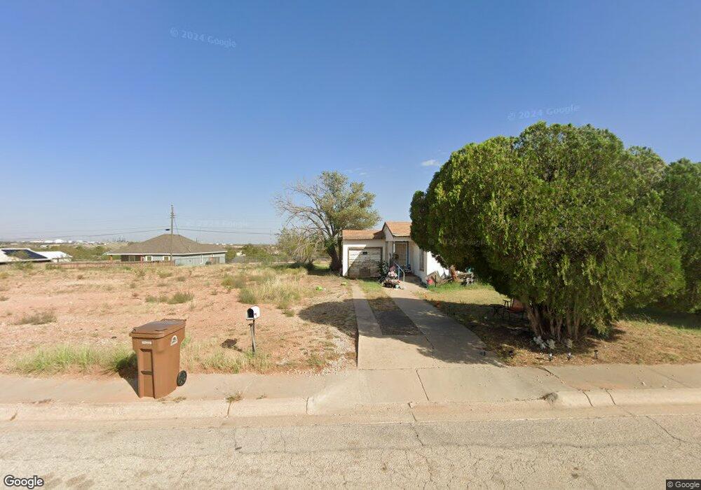 1301 Grafa St, Big Spring, TX 79720 - photo 1
