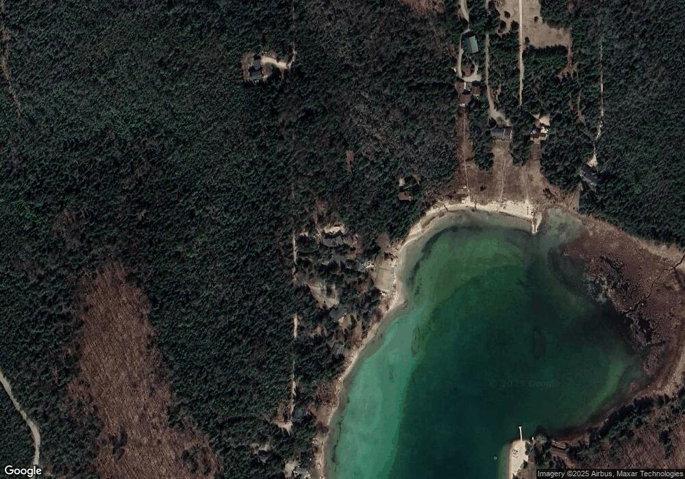 8400 Burns Rd unit PVT, Charlevoix, MI 49720 - photo 1