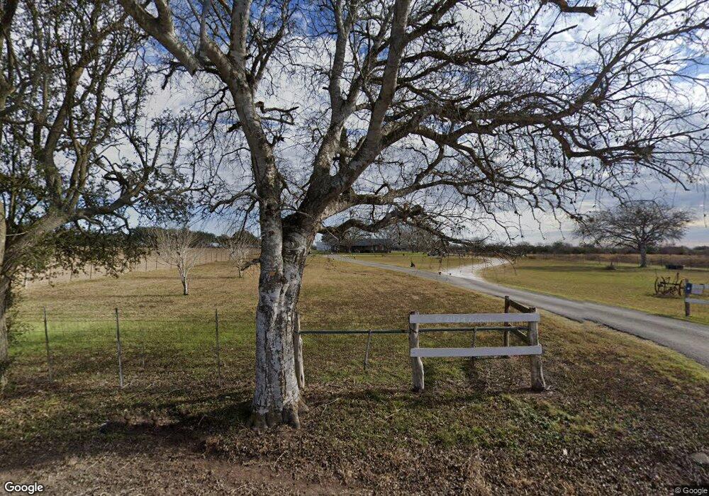 2280 Wofford Ln, Beeville, TX 78102 - photo 1