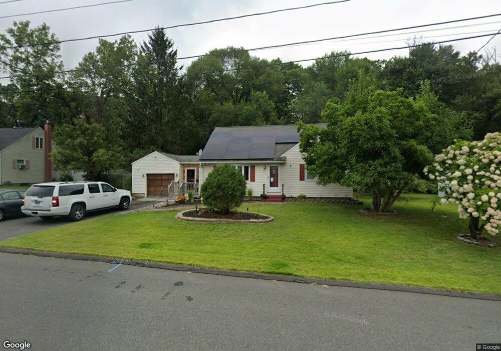9 Sharp St, Enfield, CT 06082 - photo 1