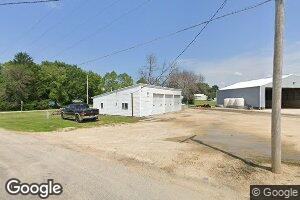 603 E Jones St, Wyoming, IA 52362