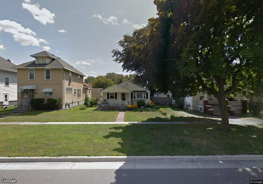 1920 Griswold St, Port Huron, MI 48060 - photo 1