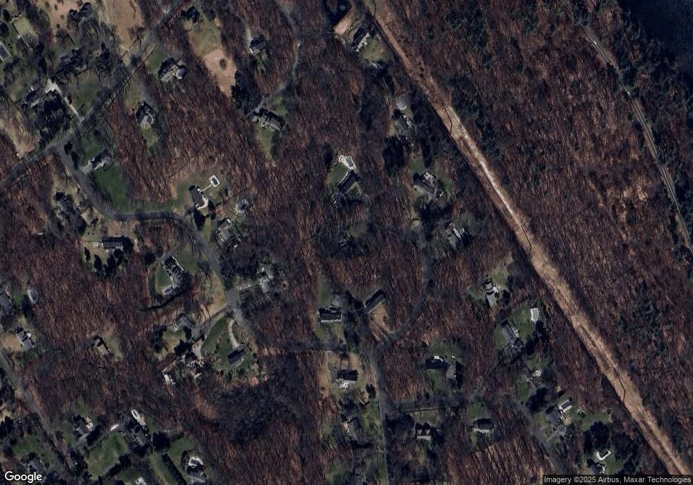 105 Lampwick Ln, Fairfield, CT 06824 - photo 1