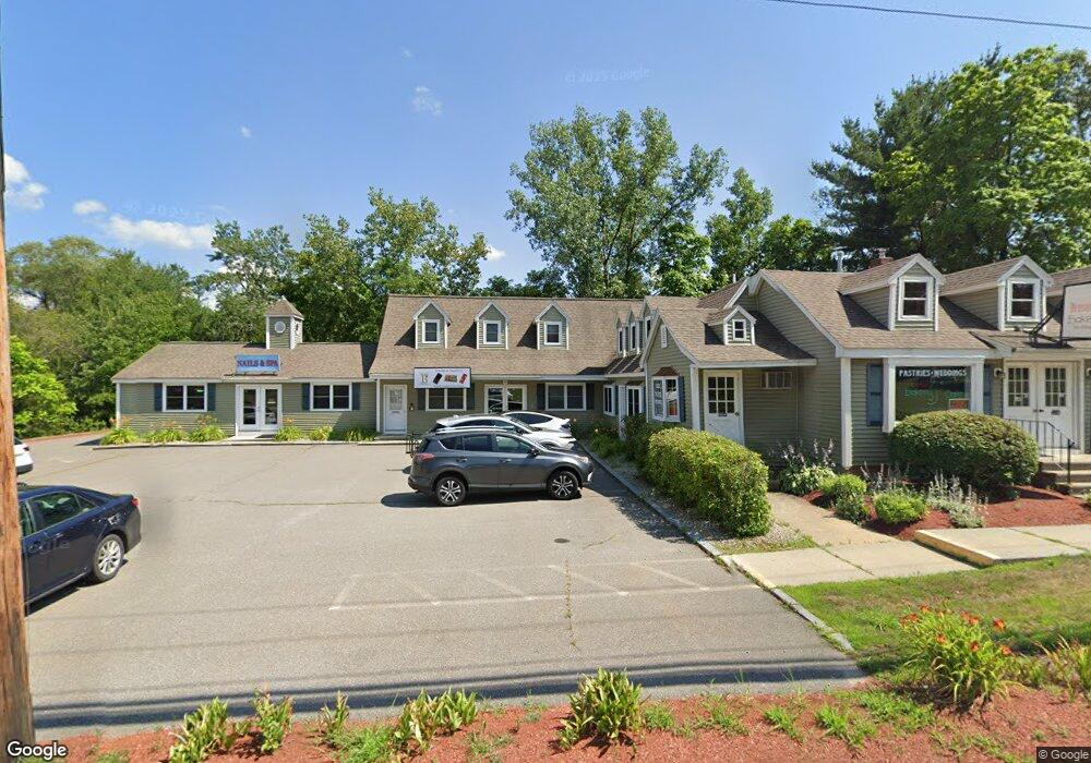 203 Central St, Hudson, NH 03051 - photo 1