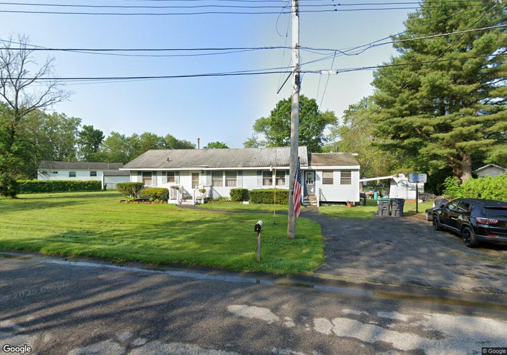 4 Quaker Dr, Schenectady, NY 12309 - photo 1