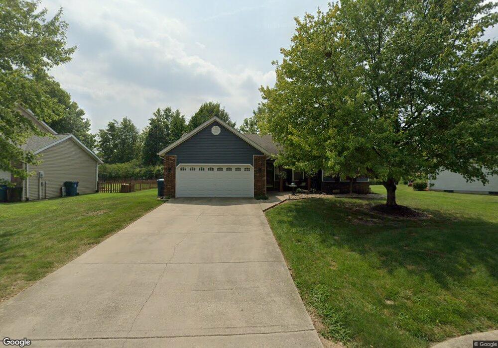 933 Rolling Meadows Dr, Maryville, IL 62062 - photo 1