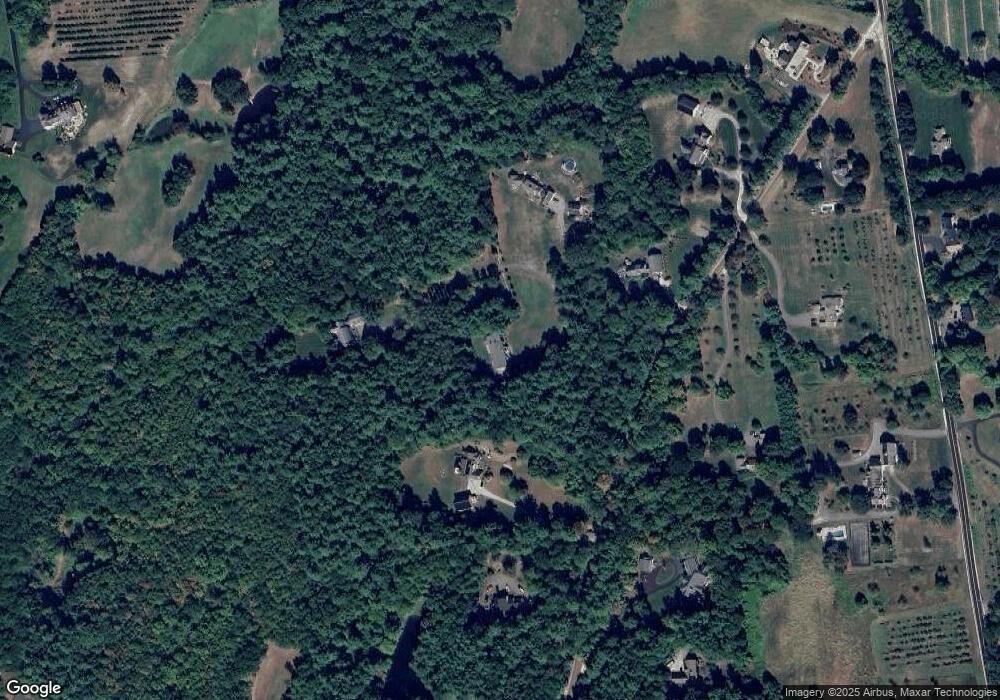 31 N Pepperell Rd, Hollis, NH 03049 - photo 1