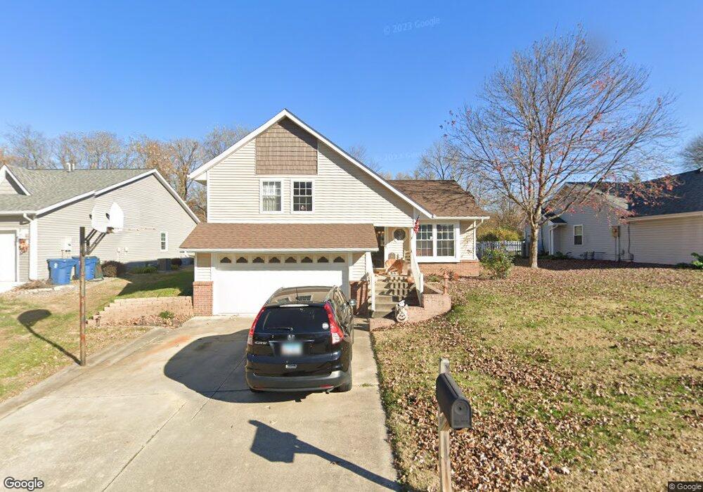 1112 Jacquelyn Ct, Maryville, IL 62062 - photo 1