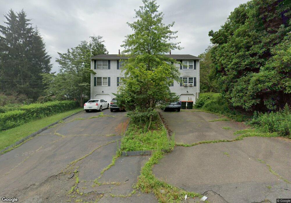 70 Andrews St unit 2, Meriden, CT 06451 - photo 1