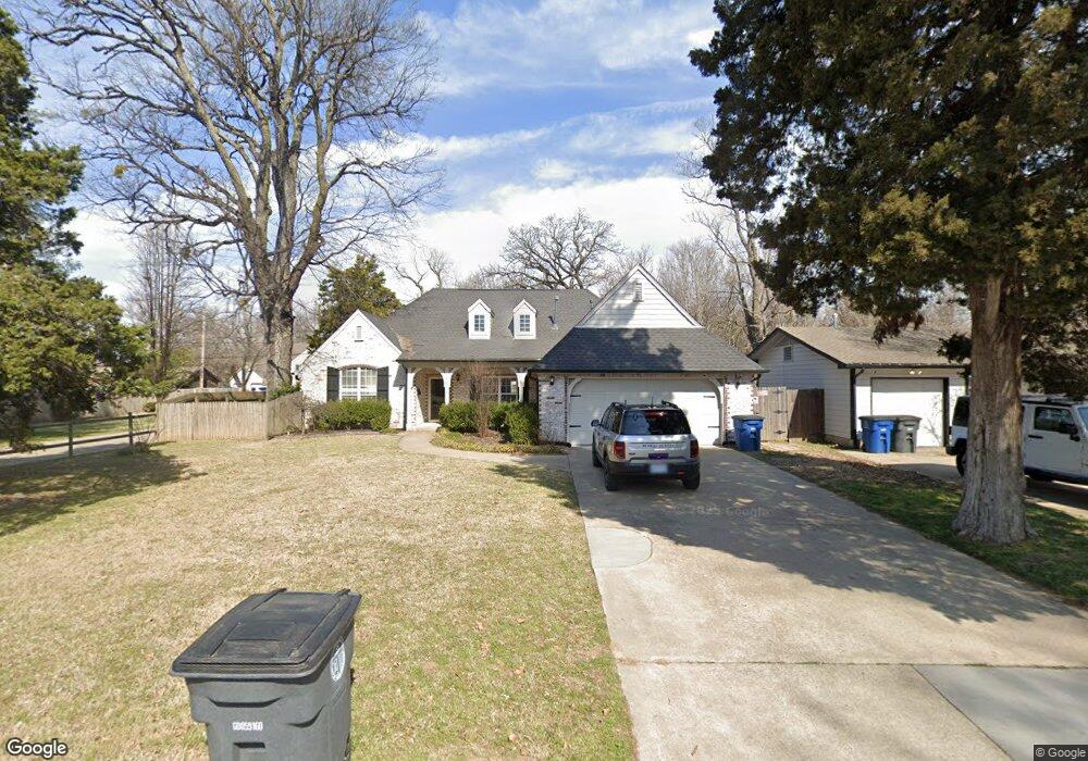 1027 E 33rd Place, Tulsa, OK 74105 - photo 1