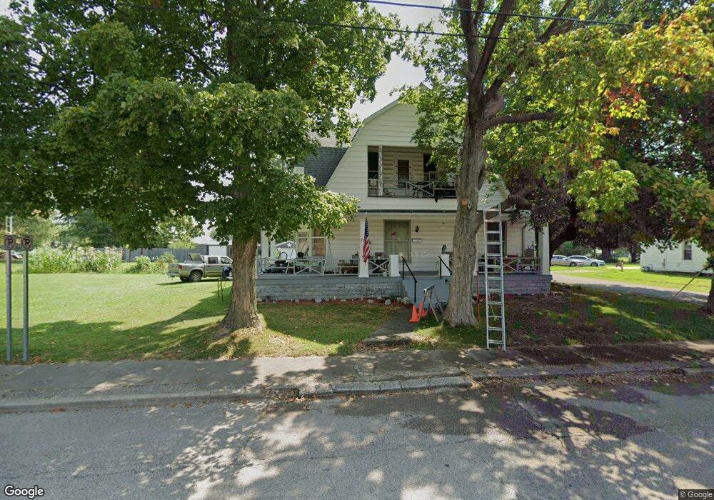 723 S Main St, Bicknell, IN 47512 - photo 1