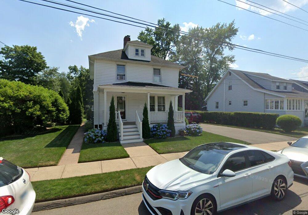 22 Frank St, East Haven, CT 06512 - photo 1