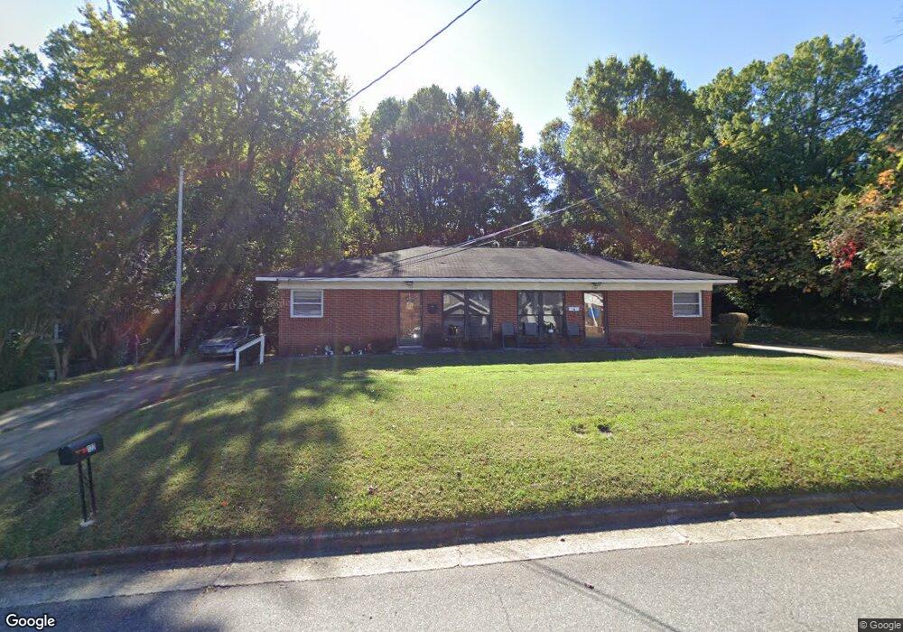 122 1st Ave, Statesville, NC 28677 - photo 1