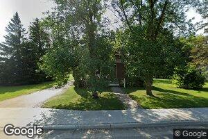 422 W Bridge Ave, Warren, MN 56762