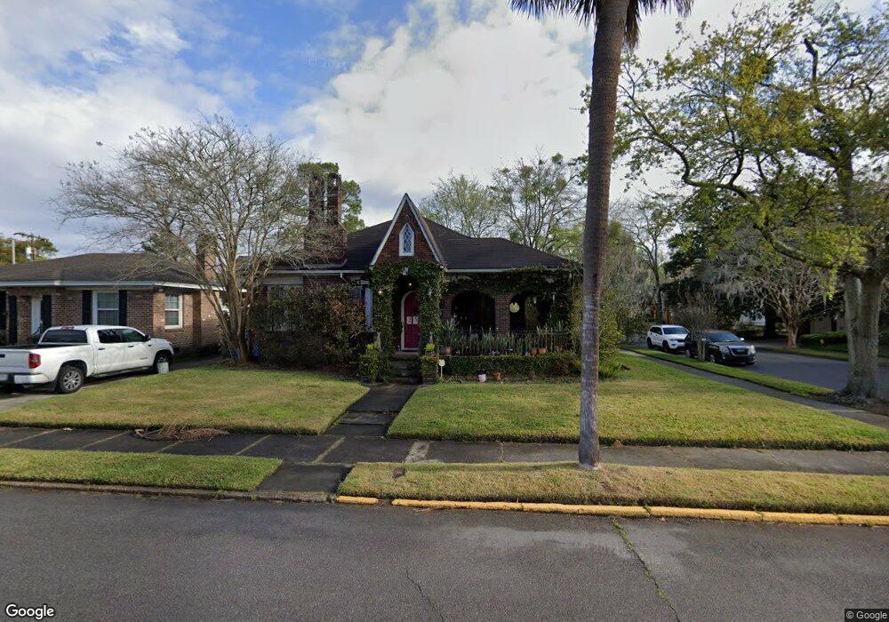 238 E 54th St, Savannah, GA 31405 - photo 1