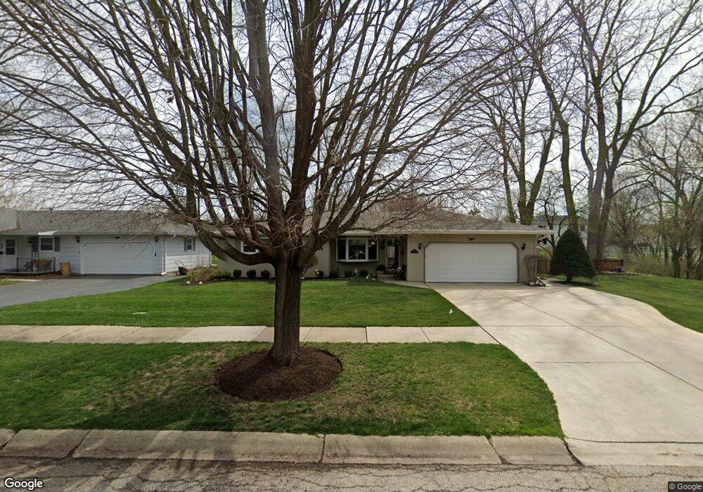 2070 Robert St, Aurora, IL 60506 - photo 1