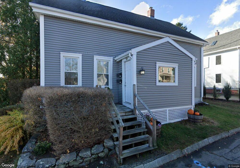 122 Burkitt St, Portsmouth, NH 03801 - photo 1