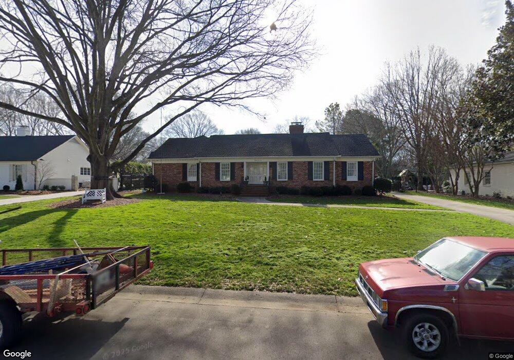 3031 Clarendon Rd, Charlotte, NC 28211 - photo 1