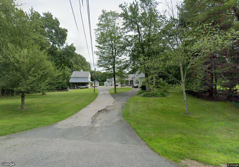 112 Maple St, Douglas, MA 01516 - photo 1