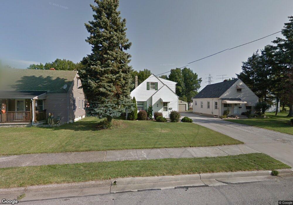 2575 E 37th St, Lorain, OH 44055 - photo 1