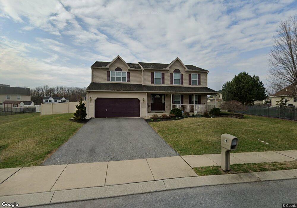 32 Oswego Ln, Reading, PA 19605 - photo 1