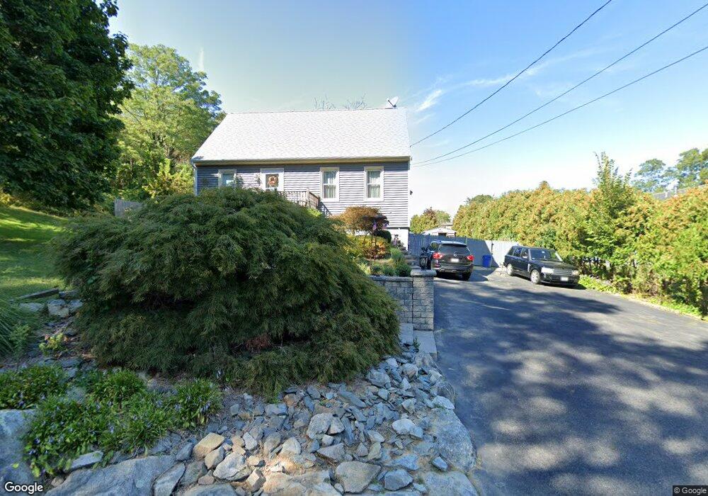 39 Spring St, Bristol, RI 02809 - photo 1