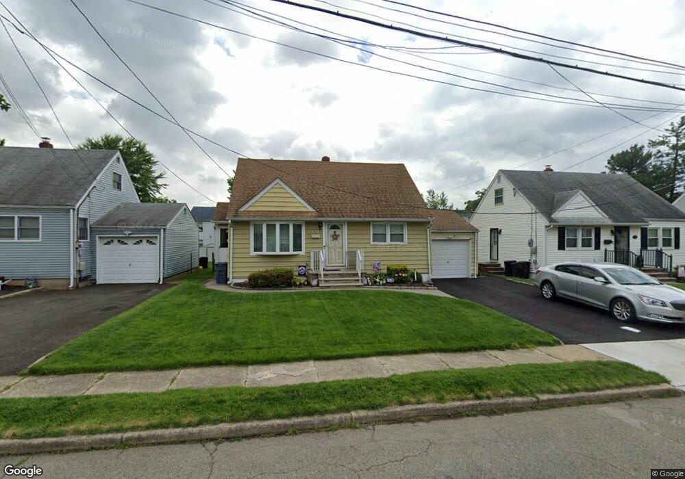 747 Hemlock Rd, Union, NJ 07083 - photo 1